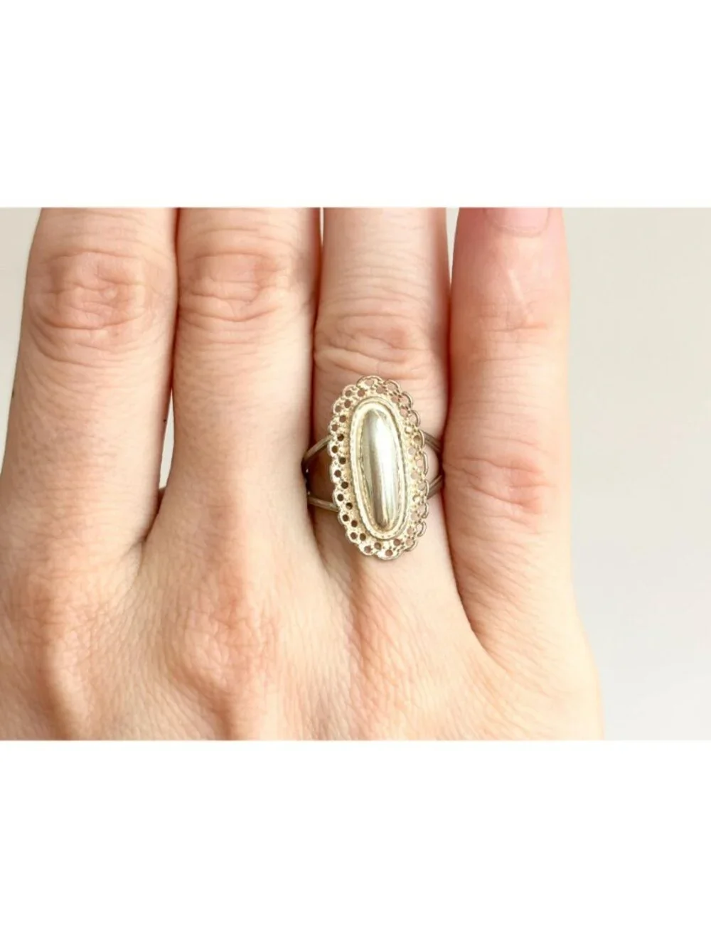 Beau Sterling Signed Cutout Lace Frame Sterling Silver 925 Vintage Ring sz 5.75